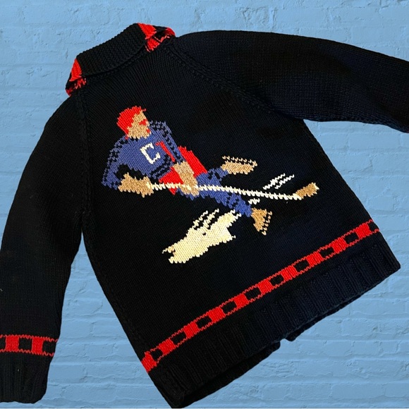 Vintage Other - Vintage hand knit black cowichan sweater hockey player